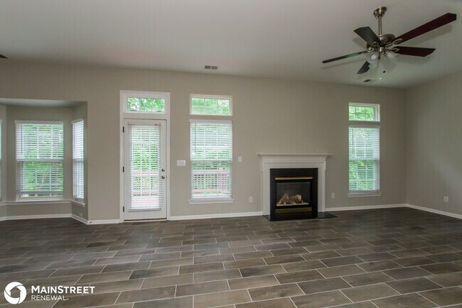 Building Photo - 12139 Autumn Winds Ln, Pineville, NC 28134