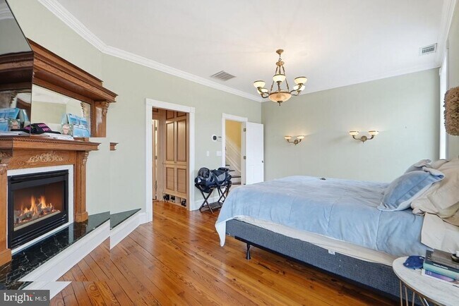 Building Photo - 949 S St NW