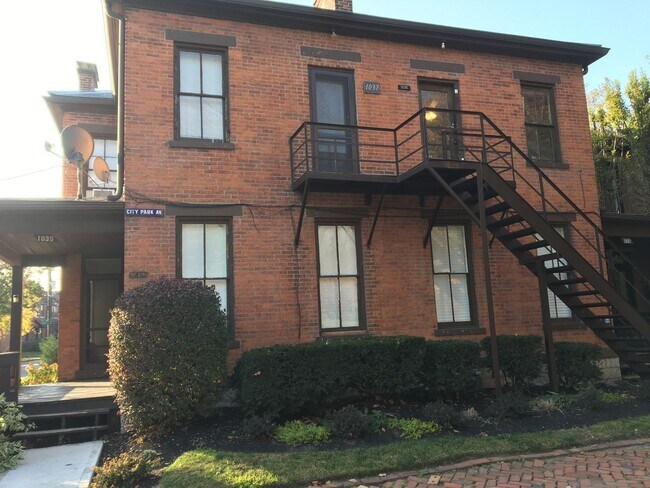 Building Photo - City Park Ave 1031-1037 GW2