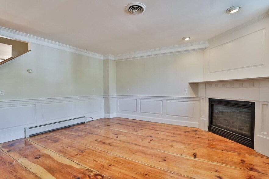 Building Photo - 37 Federal St