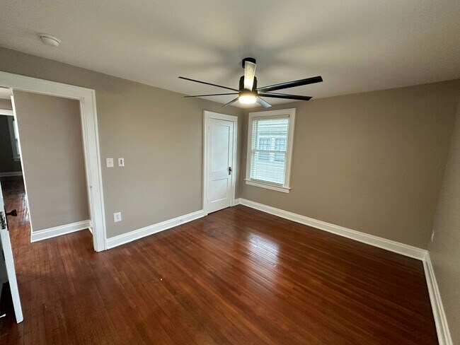 Building Photo - Deming Ave 2697-2699 NSLLC