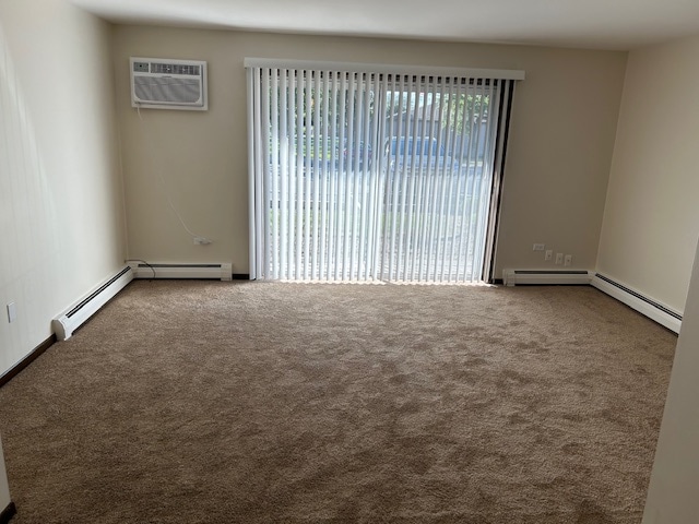 Building Photo - 17640 Rosewood Dr