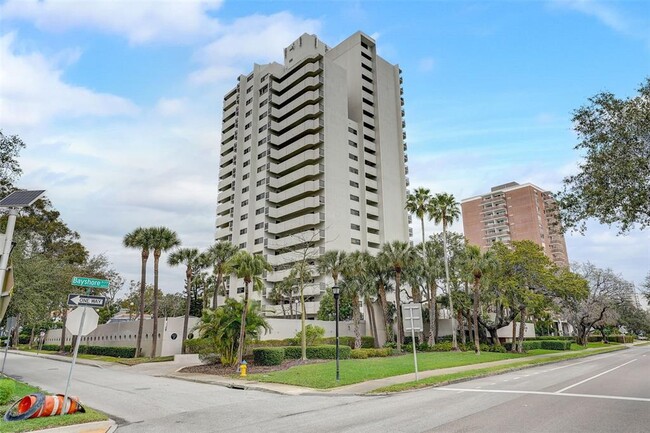 Building Photo - 4141 Bayshore Blvd