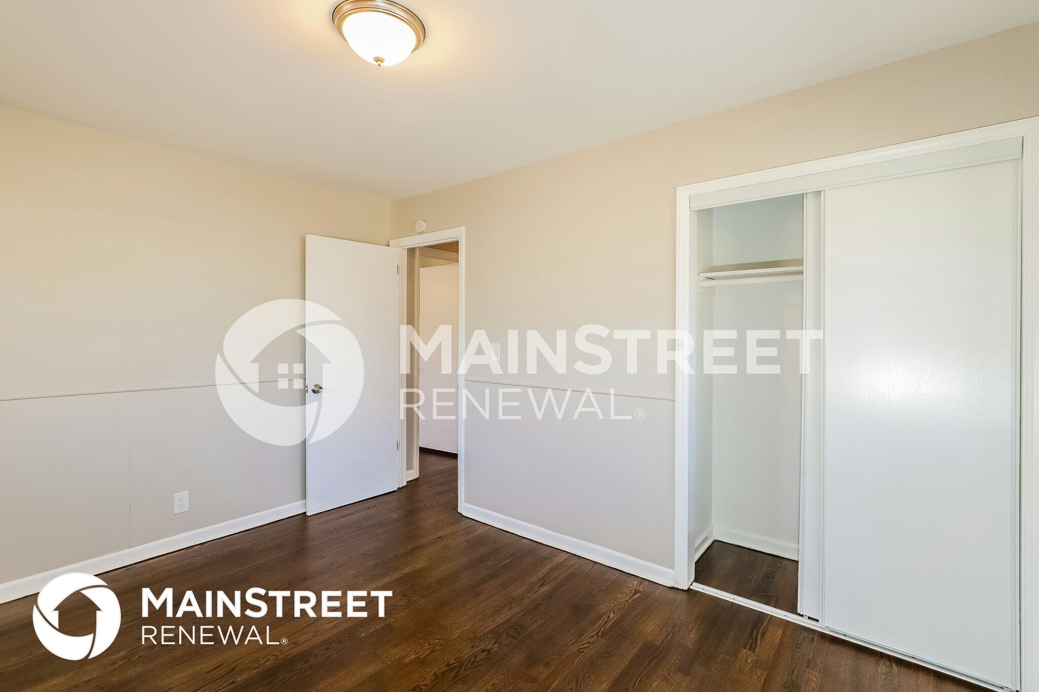 Building Photo - 6305 E 101st St