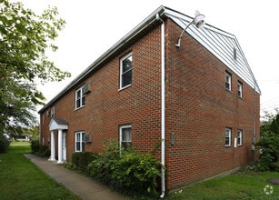 Building Photo - 5271 Hester Rd