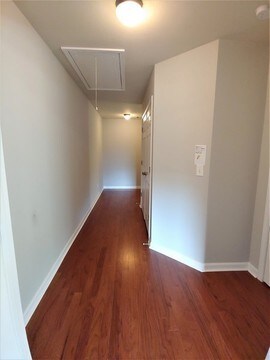 Building Photo - 964 Pierce Ivy Ct NE