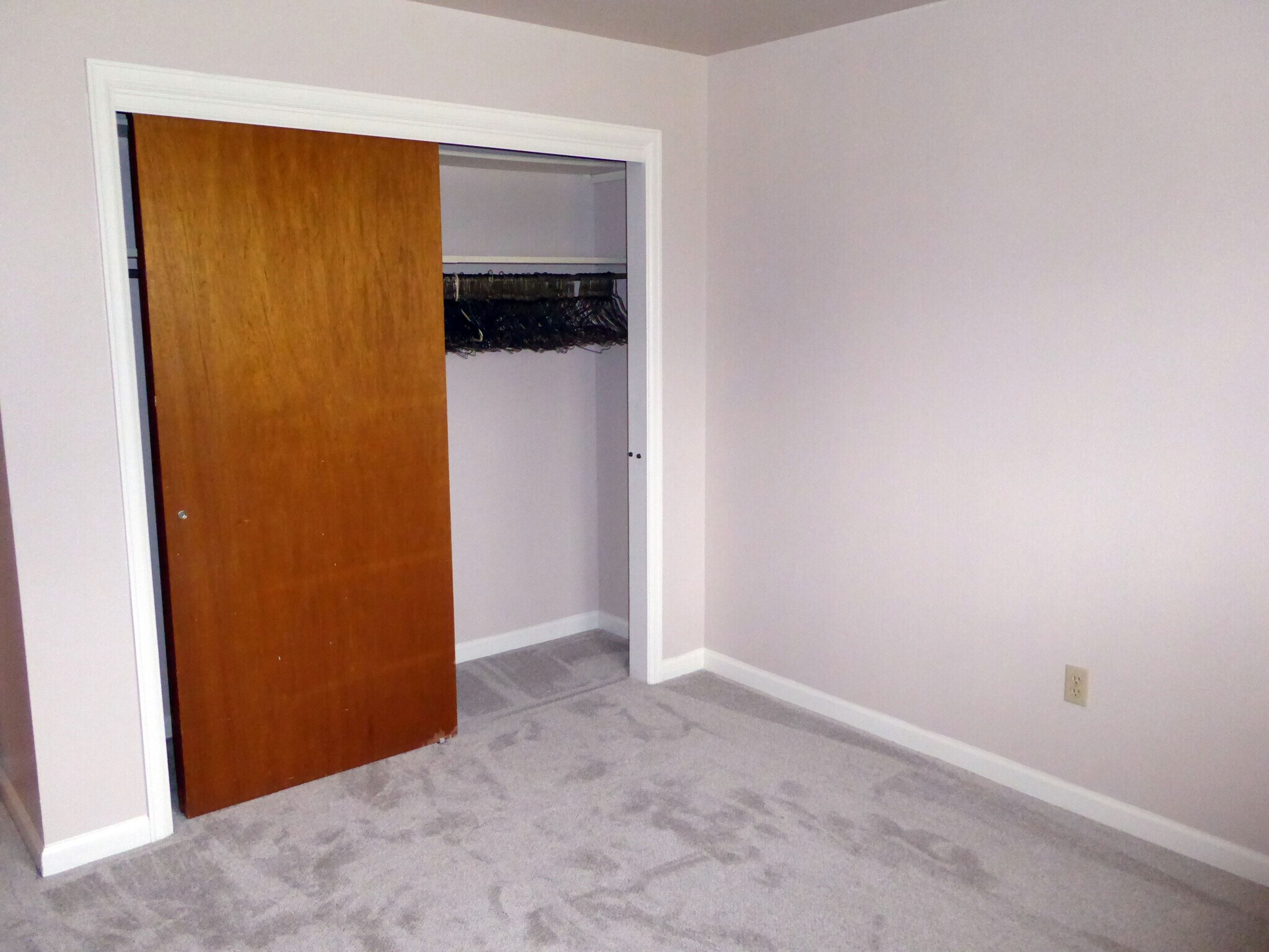 Building Photo - 808 Horizon Ave
