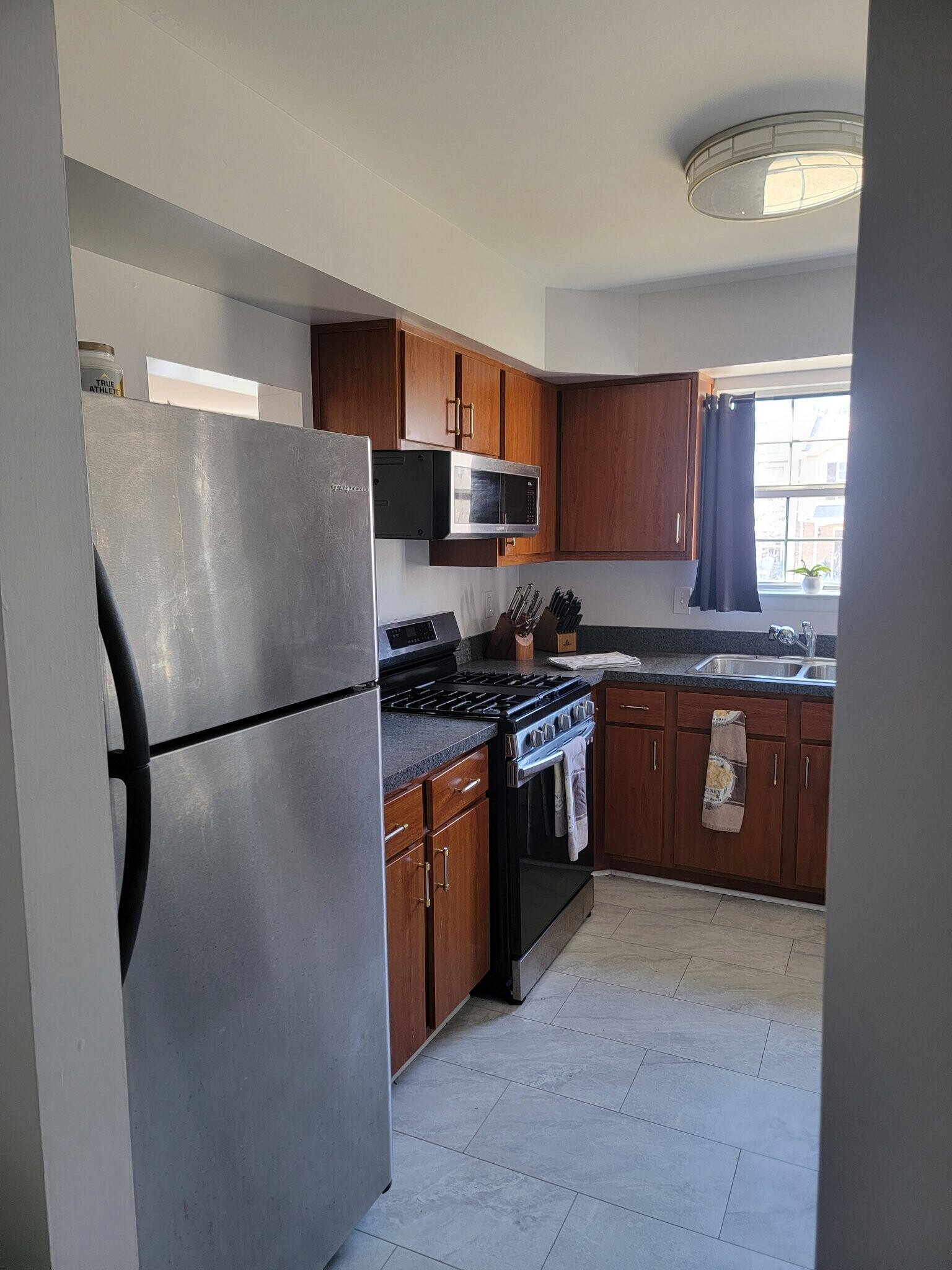 Building Photo - 5219 Quince Ct