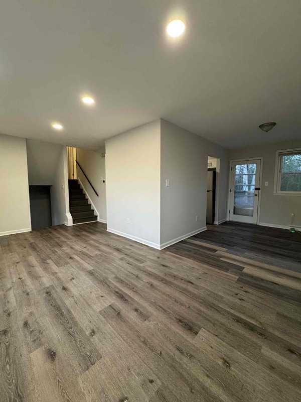 Building Photo - 12702 Country Ln