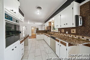 Building Photo - 434 Winfield Blvd