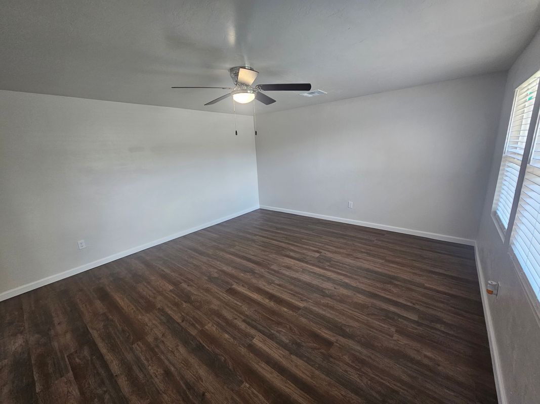 Building Photo - 8606 Brookline Ave