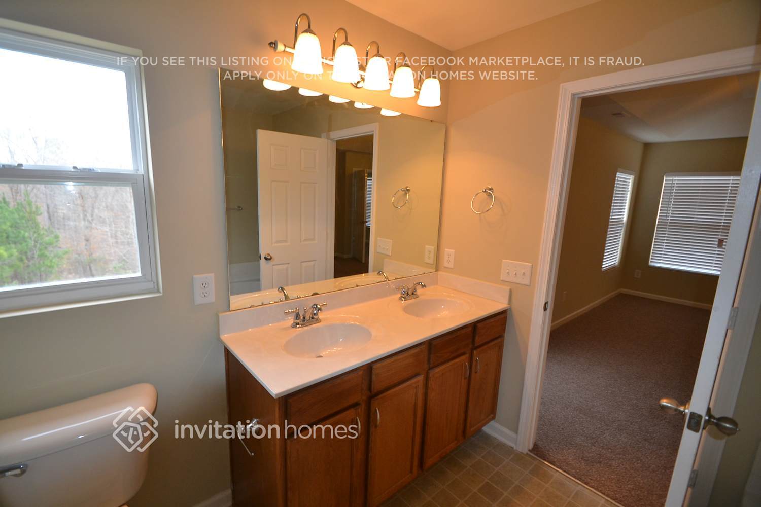 Building Photo - 245 Georgetowne Dr