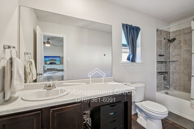 Building Photo - 8215 Blue Canal