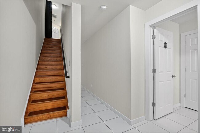 Building Photo - 602 N 43rd St