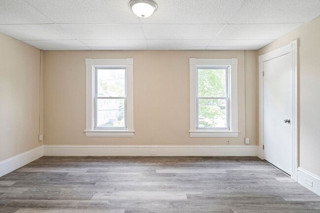 Building Photo - 108 Dartmouth St