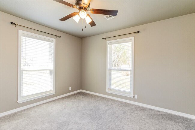 Building Photo - 1261 Mount Hebron Rd