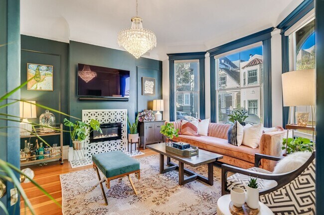 Building Photo - Cole Valley/Ashbury Heights: Remodeled Fla...