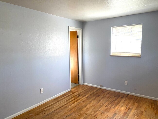 Building Photo - Available Soon!