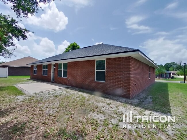 Building Photo - 2053 Jomil Ct