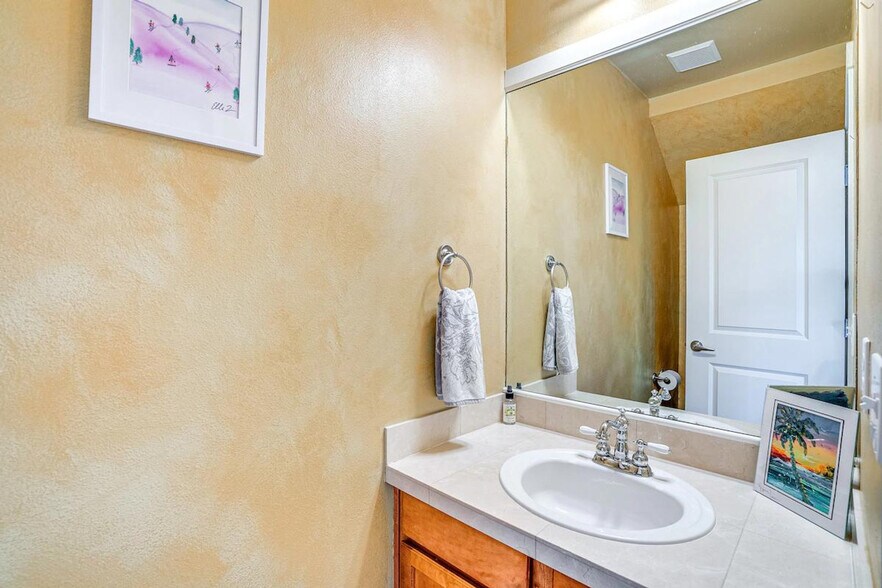 Building Photo - 23914 33rd Dr SE