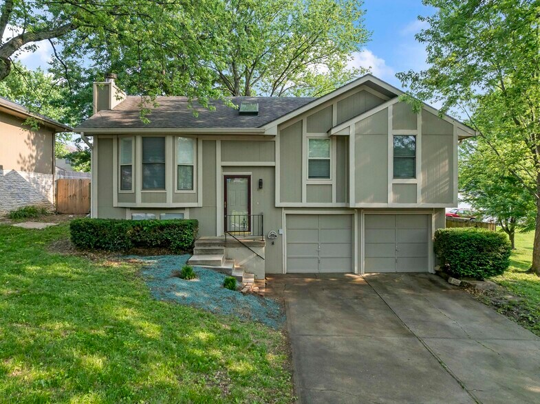 Building Photo - 8715 NW 83rd Street