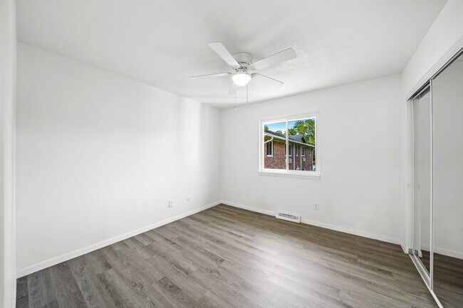 Building Photo - 4707 Fishcreek Rd