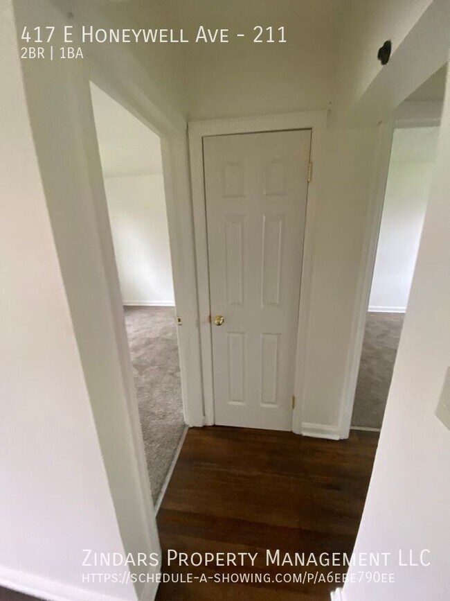 Building Photo - 417 E Honeywell Ave