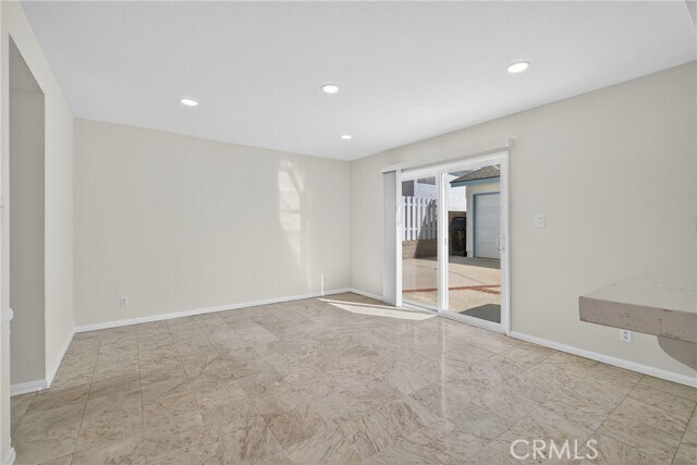 Building Photo - 948 2nd St
