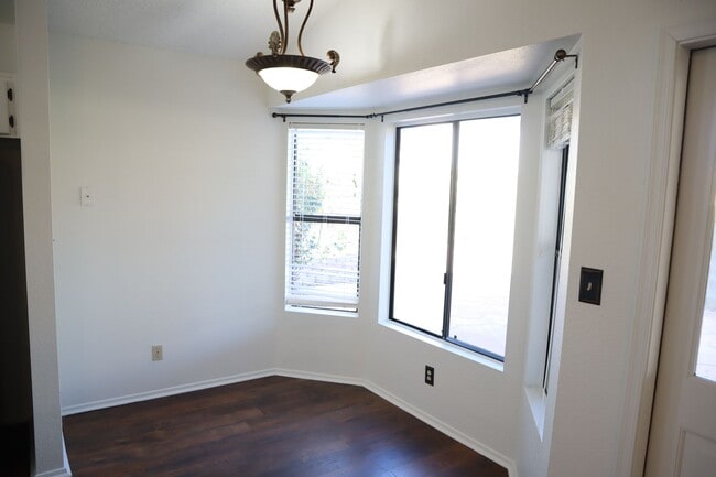 Building Photo - A Home You Have To See To Believe!!!