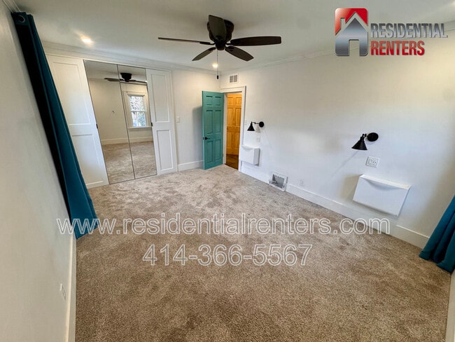 Building Photo - 2618 N 72nd St