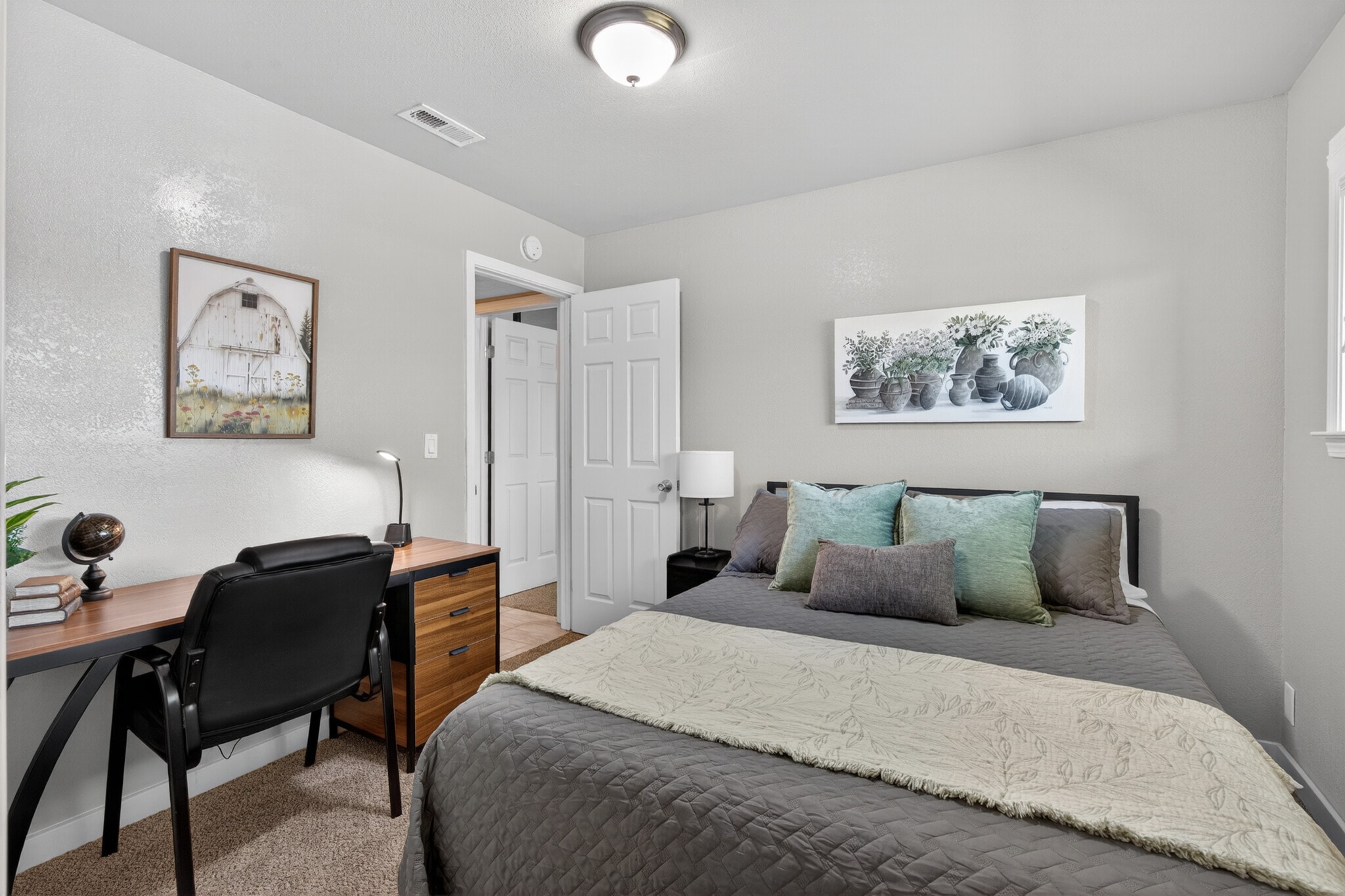 2nd Bedroom w/desk - 6327 Morgan Pl