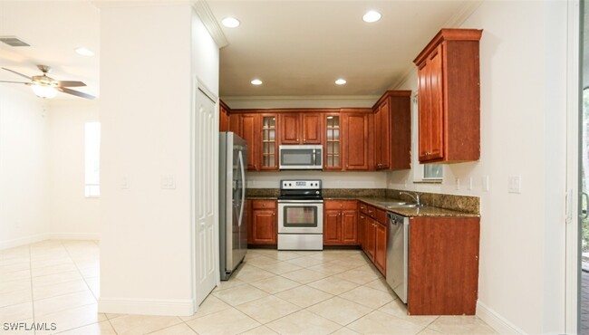 Building Photo - 7069 Venice Way