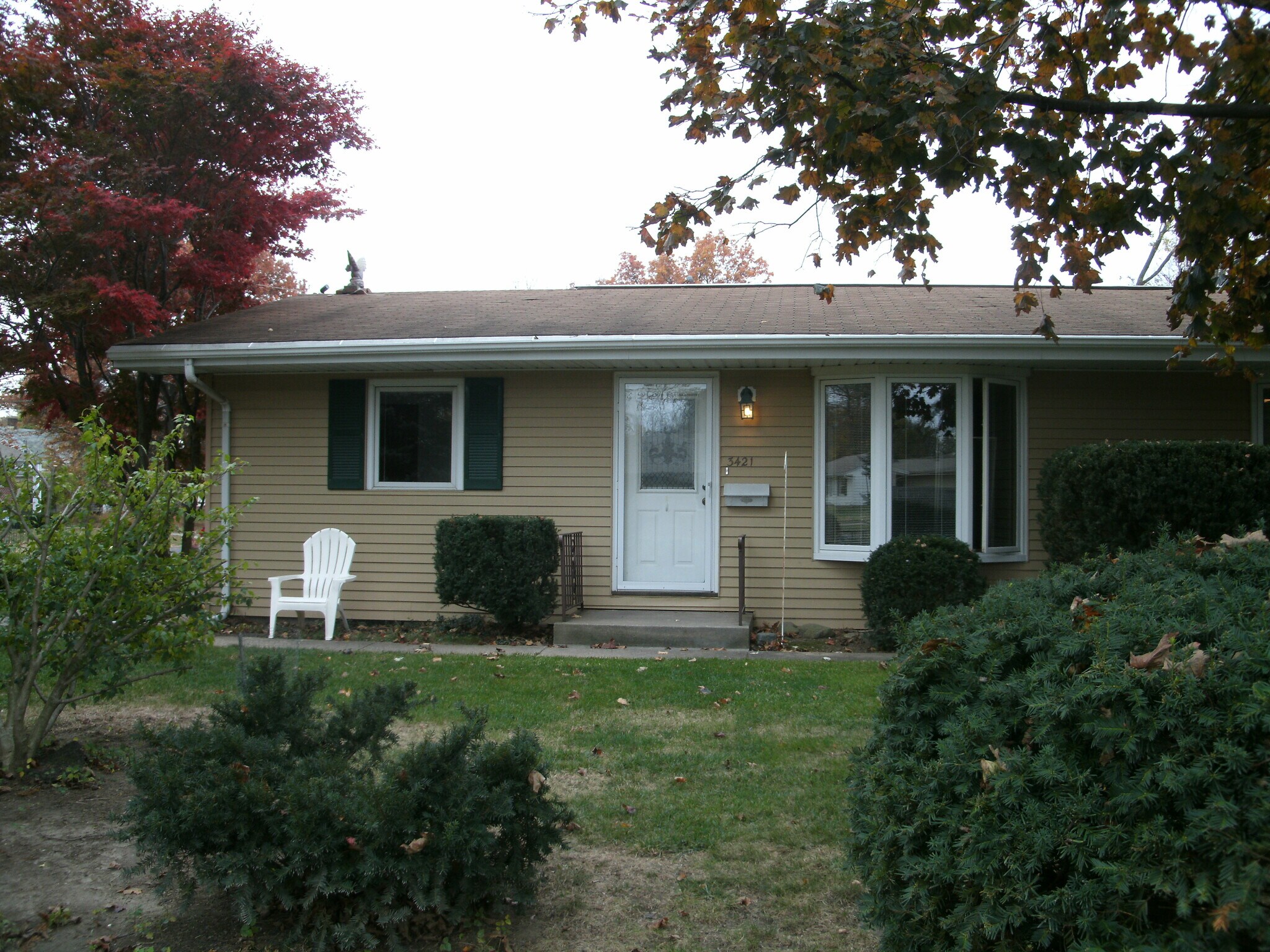 Building Photo - 3421 N Indiana Ave