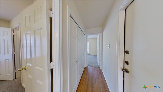 Building Photo - 1105 Burgess Dr