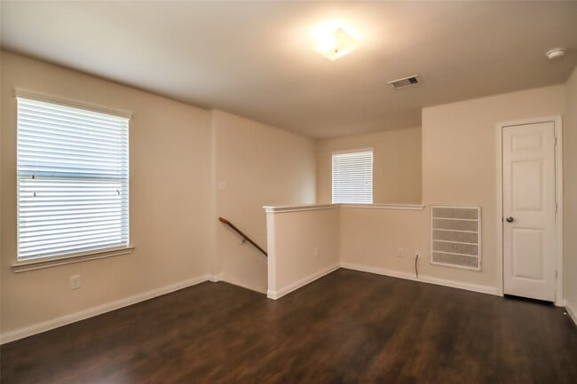 Building Photo - 13022 Ristina Cir