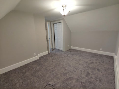 Building Photo - 924 7th Ave