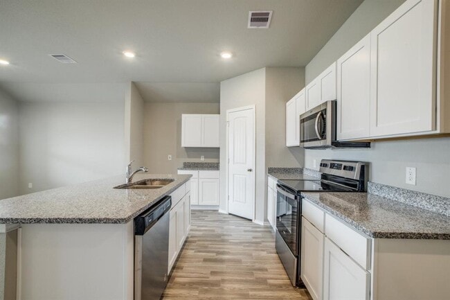 Building Photo - 217 Pecos Dr