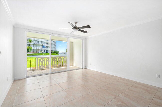 Building Photo - 2720 S Ocean Blvd