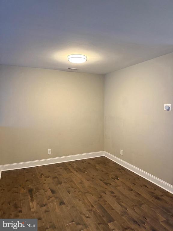 Building Photo - 313 Fountain Hall Ct