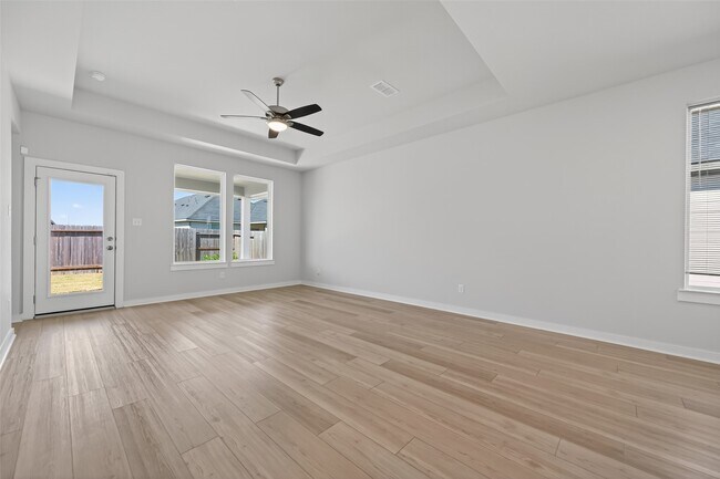 Building Photo - 7535 Magnolia Orchid Ln