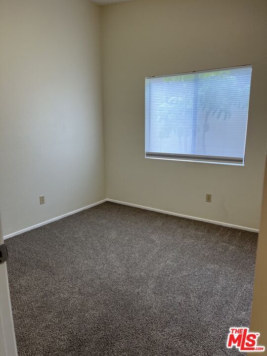 Building Photo - 1114 W 155th St