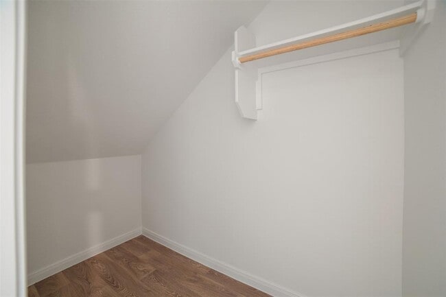 Building Photo - 313 LAS LOMAS Dr