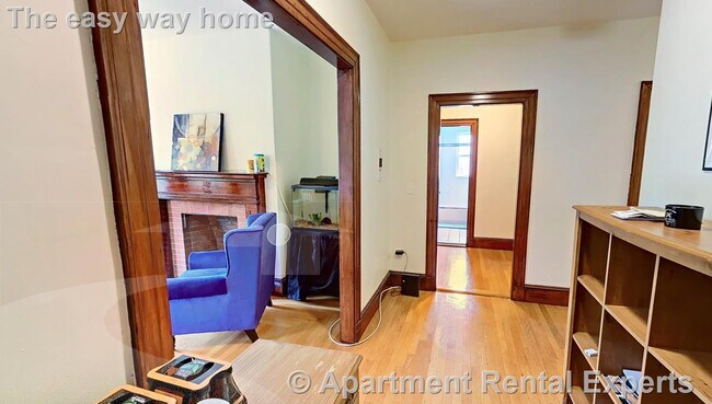 Building Photo - 163 Summer St