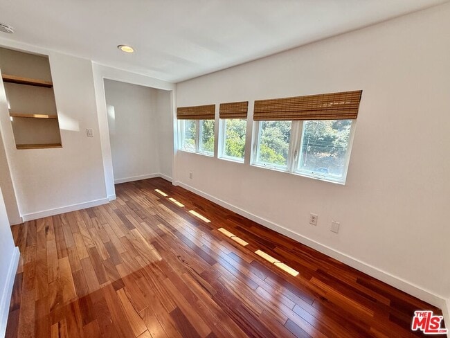 Building Photo - 2108 Tavern Trail