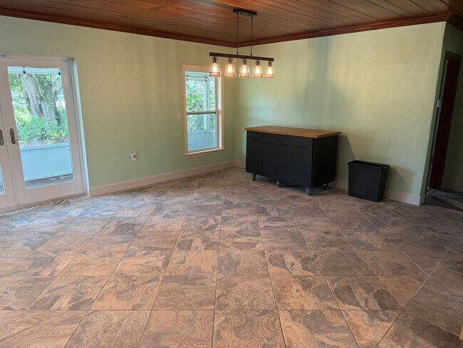Building Photo - Waterfront Oasis Awaits!  3/2 with Attache...