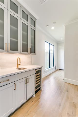 Building Photo - 4338 Emerson Ave