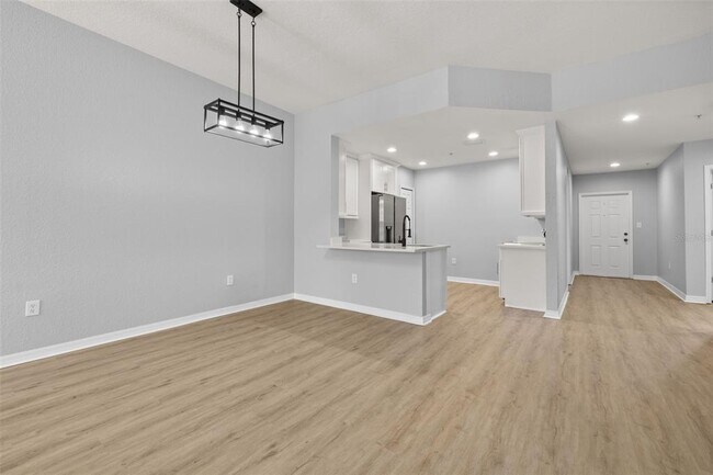 Building Photo - 855 Blue Sage St