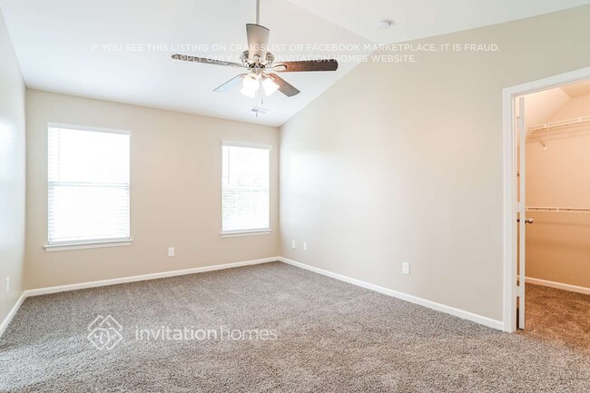 Building Photo - 13818 Pilcher Dr