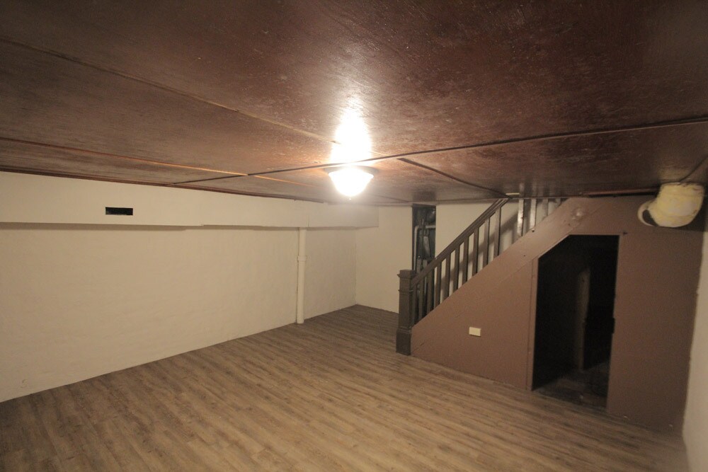 Building Photo - 124 S Trenton Ave