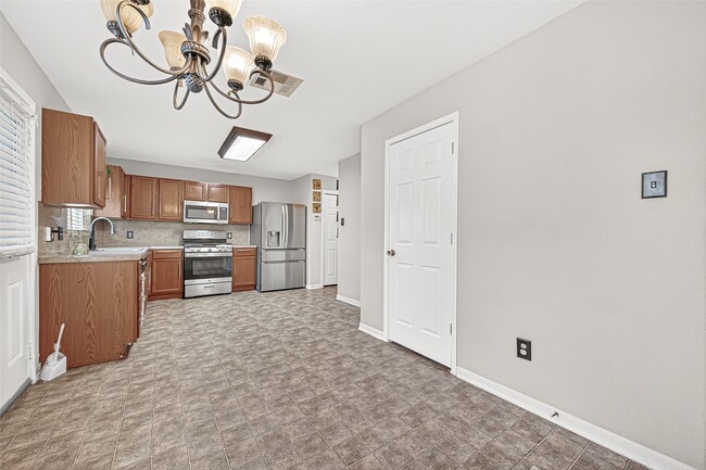 Building Photo - 11035 Vanilla Ridge Ct